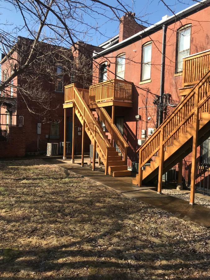 Luxury Apt W/ Spectrum Mood Lighting - Historic Cherokee Street Antique Row Maryland Heights Exterior photo